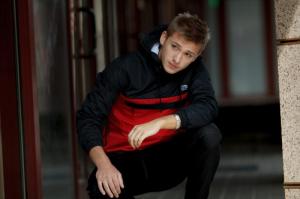 Фото Одежда Анорак Дельта черно-красный