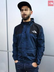 Фото Одежда The North Face 1985 Seasonal Mountain Jacket - BLACK/BLUE