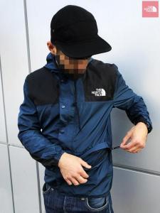 Фото Одежда The North Face 1985 Seasonal Mountain Jacket - BLACK/BLUE