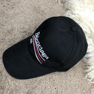Фото Аксессуары Baseball Hat Balenciaga 2018 Black