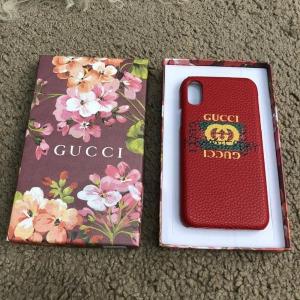 Фото Аксессуары Gucci iPhone X Case Future Red