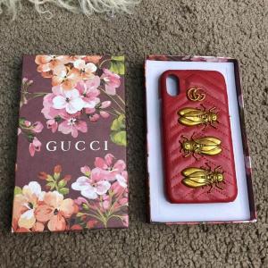 Фото Аксессуары Gucci iPhone X Case GG Marmont Animal Stud Red