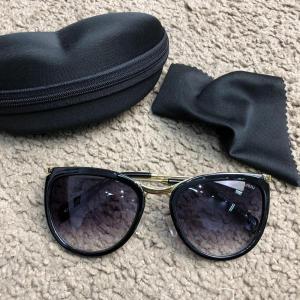 Фото Аксессуары Miu Miu Sunglasses Reveal Glitter Black/Black