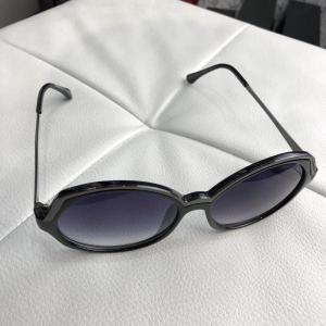 Фото Аксессуары Miu Miu Sunglasses Round Reveal Black