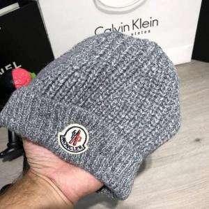 Фото Аксессуары Moncler Winter Hat Tuft Knitted Gray