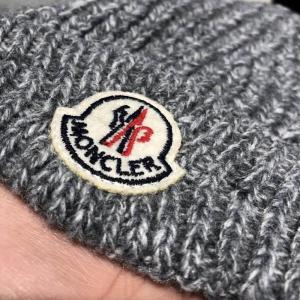 Фото Аксессуары Moncler Winter Hat Tuft Knitted Gray