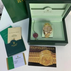 Фото Аксессуары Rolex Day-Date 40 Oyster 40 Yellow Gold