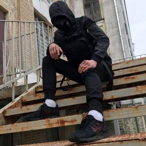 Фото Одежда Куртка-анорак мужская Пушка Огонь Wildscar черная