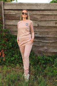 Фото Одежда Женский костюм персик Ангора