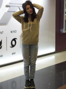 Фото Одежда Утепленное худи бежевое