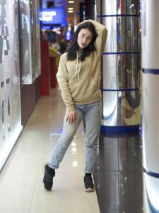 Фото Одежда Утепленное худи бежевое