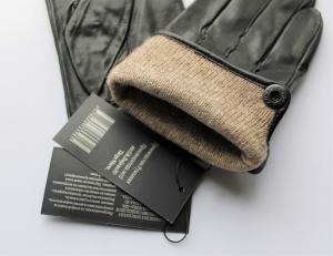 Фото  Мужские кожаные перчатки черные