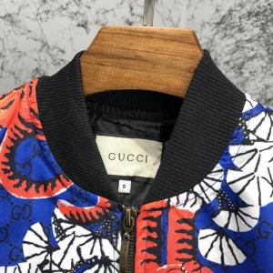 Фото Одежда Gucci Flora Tiger Print Silk Bomber Jacket Blue