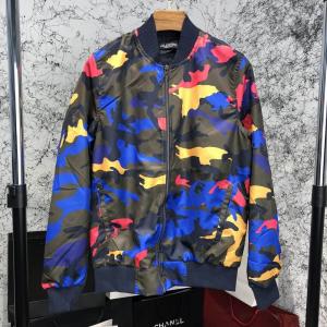 Фото Одежда Valentino Bomber Jacket VLTN Camo