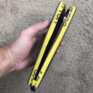 Фото Сумки Бумажник Louis Vuitton Zip Around Monogram Eclipse Pacific Yellow