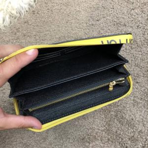 Фото Сумки Бумажник Louis Vuitton Zip Around Monogram Eclipse Pacific Yellow