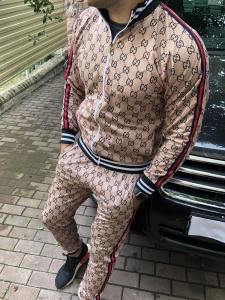 Фото Одежда Gucci Sport Suit GG Jacquard Camel