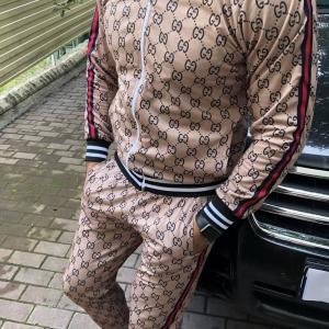 Фото Одежда Gucci Sport Suit GG Jacquard Camel