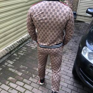 Фото Одежда Gucci Sport Suit GG Jacquard Camel