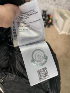 Фото Одежда Moncler Caph Jacket Black