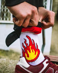 Фото Одежда Теплые брюки карго мужские Пушка Огонь Angry Flash черные