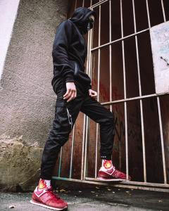 Фото Одежда Теплые брюки карго мужские Пушка Огонь Angry Flash черные