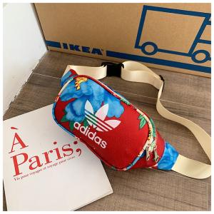 Фото Сумки Поясная сумка, бананка adidas originals flower