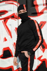 Фото Штаны утеплённые чёрные с лампасами Supreme