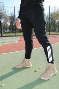 Фото  Штаны утеплённые чёрные с рефлективными лампасами Adidas