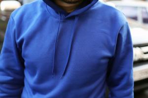 Фото Одежда Утепленная толстовка синего цвета