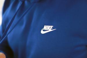 Фото Одежда Толстовка утепленная Nike синяя