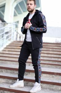 Фото Одежда Зимняя кофта с капюшоном Kappa Black Colored