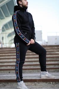 Фото Одежда Зимняя кофта с капюшоном Kappa Black Colored