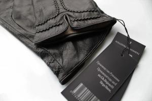 Фото  Женские кожаные перчатки черные