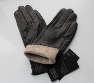 Фото  Женские кожаные перчатки 