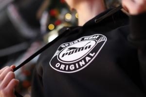 Фото Одежда Толстовка утепленная PUMA Sport Wear ORIGINAL черная унисекс