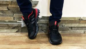 Фото Обувь Кроссовки Adidas terrex черные
