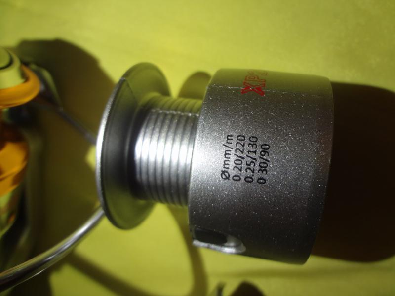 Фото Катушки, Спиннинговые катушки Катушка Shark XP 20R 9+1bb задний фрикцион