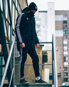 Фото Одежда Теплые спортивные штаны Adidas Stitch Черные