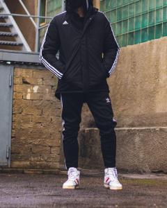 Фото Одежда Зимний комплект в стиле Adidas Originals черный