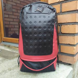 Фото Сумки Баскетбольный рюкзак с отделом для мяча Air Jordan Retro 13 Black/Red