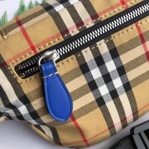 Фото Сумки Burberry Medium Vintage Check Bonded Cotton Bum Bag