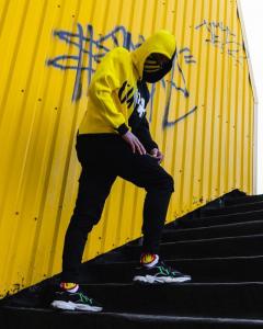 Фото Одежда Теплое худи унисекс Пушка Огонь Scratch Черно-желтое