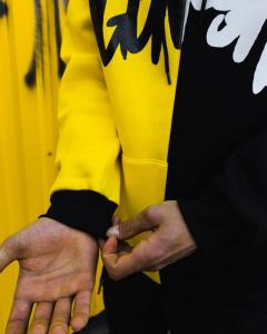 Фото Одежда Теплое худи унисекс Пушка Огонь Scratch Черно-желтое