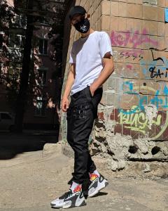 Фото Одежда Брюки карго мужские Пушка Огонь Fasten черные