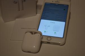 Фото  Наушники беспроводные Airpods 2 лучшая копия с блютуз настройками