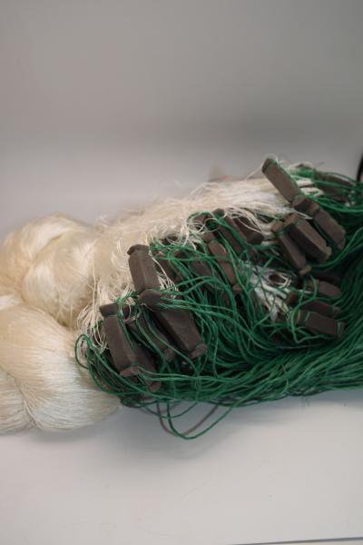 Фото Сети (ДЛЯ ПРОМЫШЛЕННОГО ЛОВА), Сети рыболовные одностенные (для промышленного лова), Груз дробинка Сеть рыболовная  ( НИТКА, одностенная, ДРОБИНКА ) 1.8х100 ячейка 25