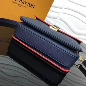 Фото Сумки Сумка Louis Vuitton Pochette Metis Marine Rouge