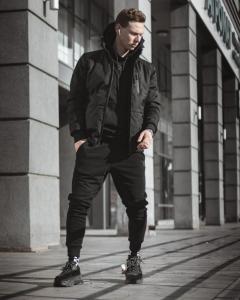 Фото Одежда Куртка демисезонная мужская Omar черная