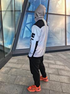 Фото  Рефлективная Куртка Supreme x The north face 